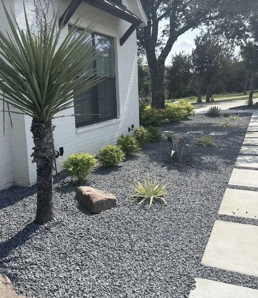 Landscaping in Sanctuary, TX (1)